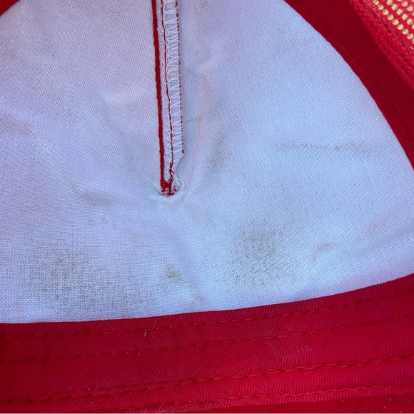 Bass Pro Shops Men’s Distressed Logo Red Snap Back Hat - Picture 10 of 11